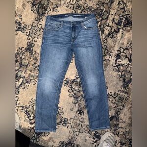 Old Navy Women's Skinny Jeans in Blue